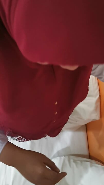 A Muslim female student arranges a for her roommate.