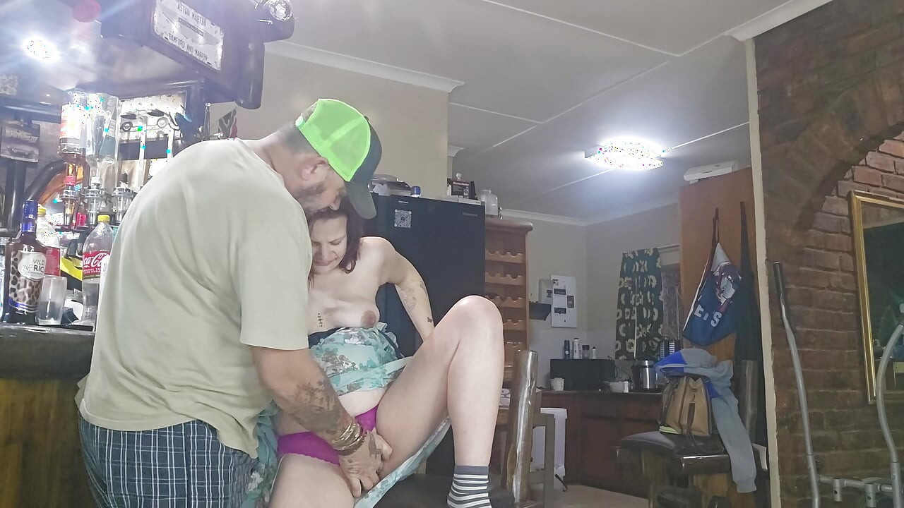 Hot pregnant 20 year old gets her pussy filld with c