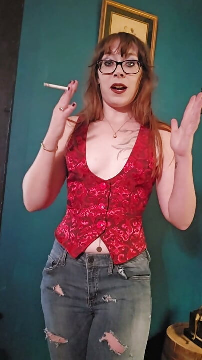 Smoking and discussing my Halloween plans