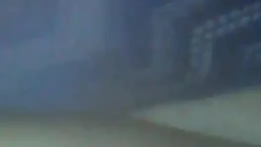 Eski sevgilim duştan çıktı ve ben onunla