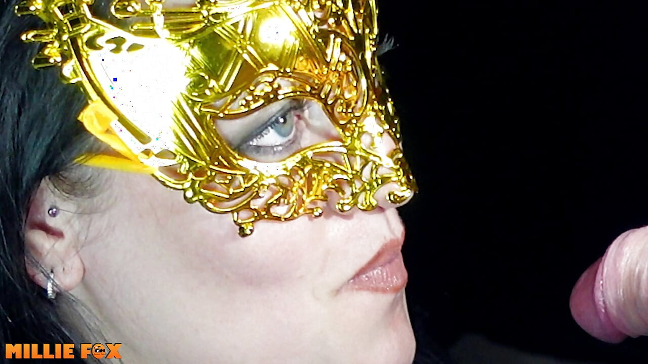 Engolindo porra, vídeo de compilação das maiores cargas que engoli (até agora) - Millie Fox