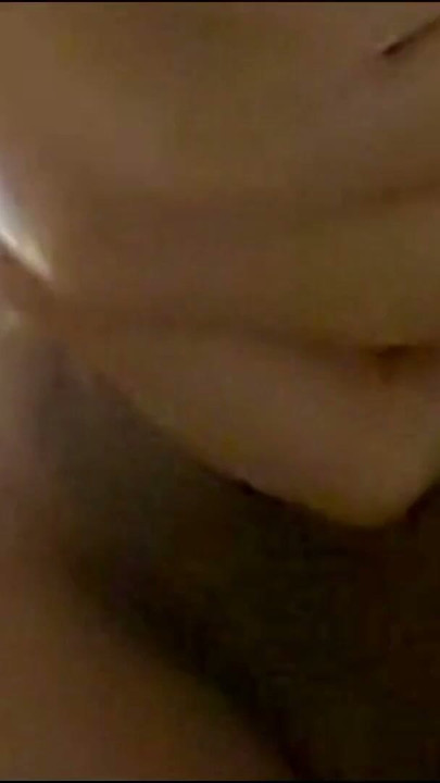 이미 사정하기 전에 미리 사정하기 위해 산타에게 주무르기로 자지를 괴롭히는 핫한 괴상한 안경 비서 | 클립 3
