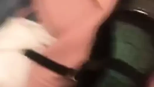 Ruby james'in okul ayakkabısında cumming
