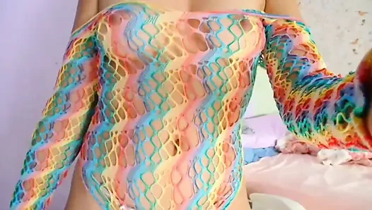 Renkli mayolu muhteşem bellealiz