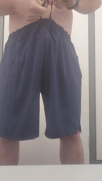 「お店でもっと服を試着する」からの絶景の瞬間。