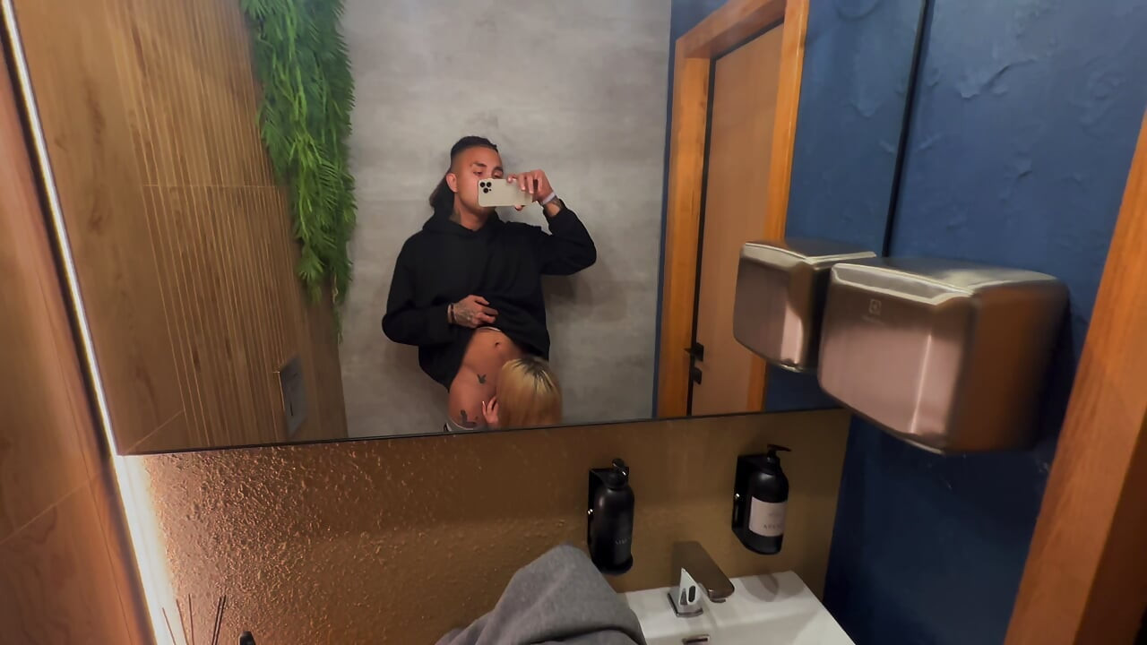 Fucking from First Person View in the Toilet POV