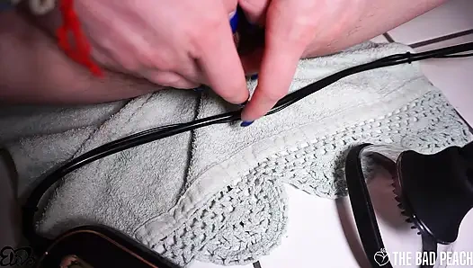 9 aylık hamile kız yeni klitoris emicisini deniyor!