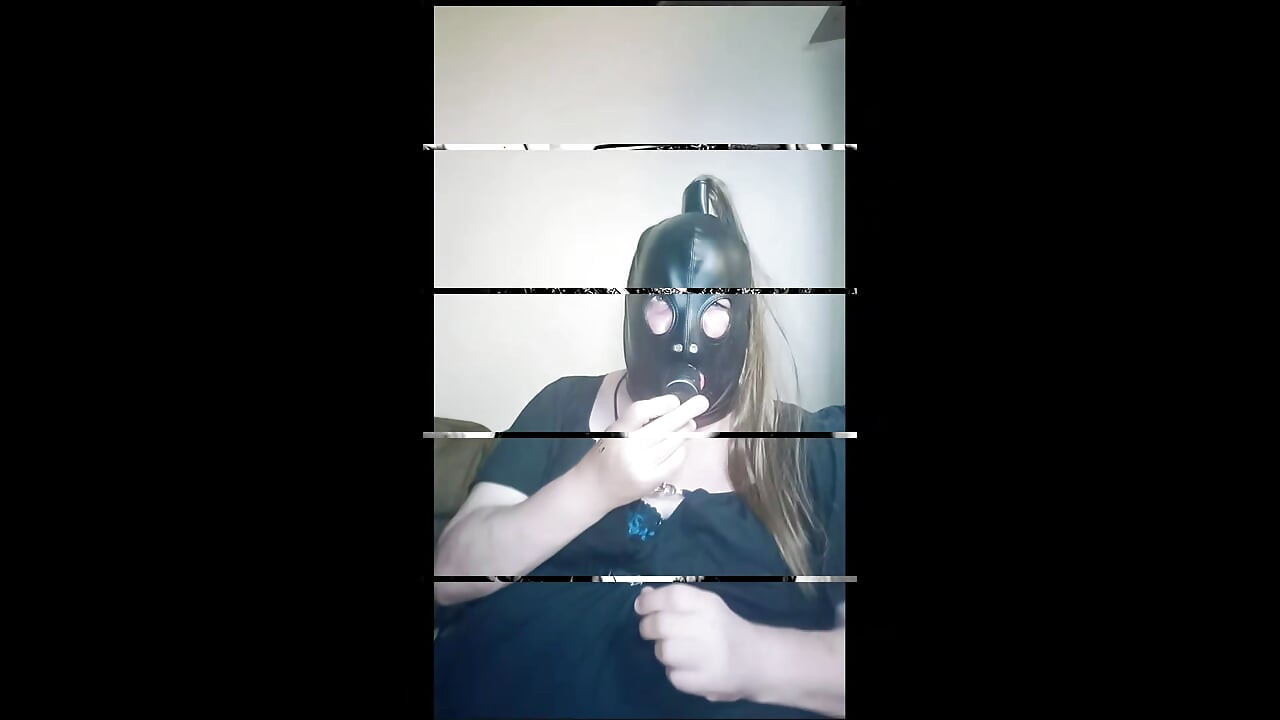 İri güzel kadın tv edepsizce konuşuyor (tekrar)