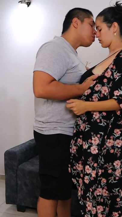 psycho fucker gives therapy with her big ass and pussy | Clip 1