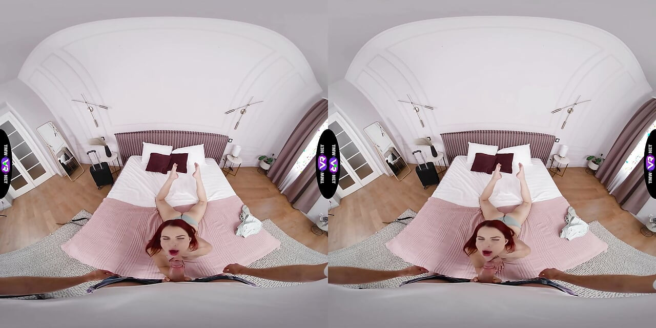 Horny Brunette Demands Fresh Cum From Shocked Dude - TmwVRnet