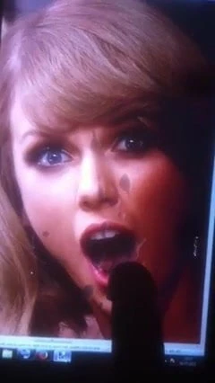 Taylor Swift gets a load of cum