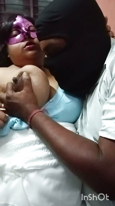 Bibi ke pitpiche nakrani ke sath