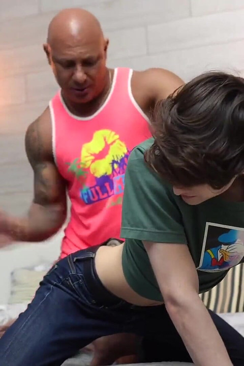 Daddyontwink Den Fitness and Tony Keit