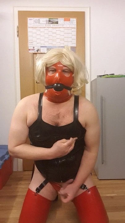 I wear my 60 mm ballgag