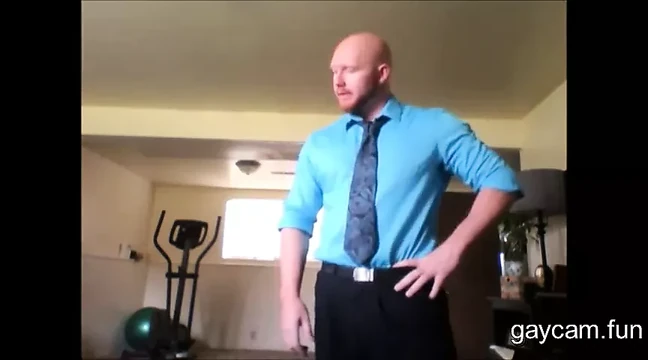 Verbal Straight Guy makes his Slut Watch