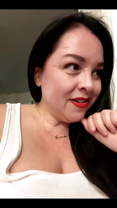 Stream dengan tetek besar