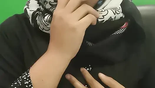 Play girl with big butt on her bed
