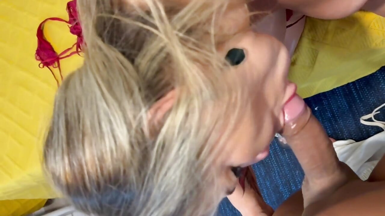 Hot Step Mom Knows How to Make Me Horny Part 1 - Noah X Vitoria