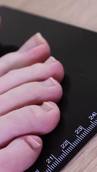 Two Big Feet Long Toes Babes Foot Compare