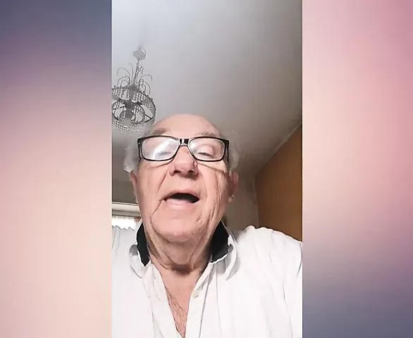 69 yo man from Italy 28