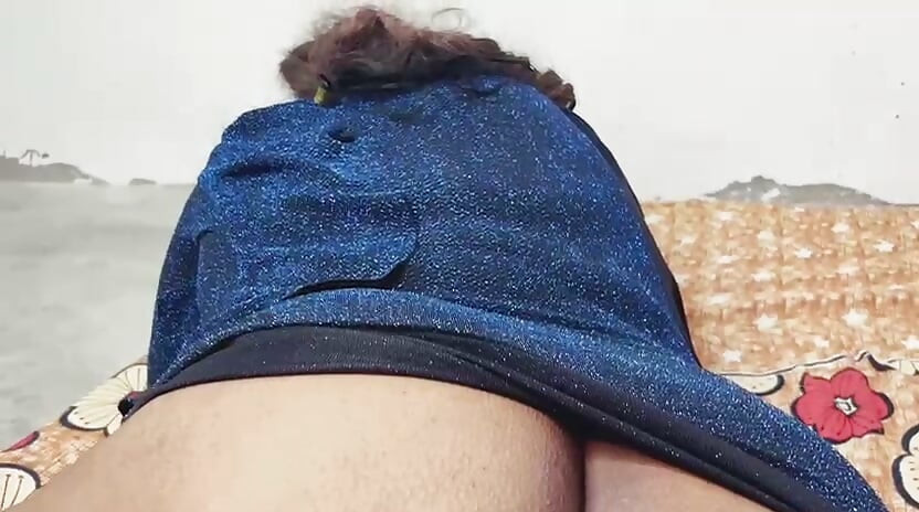 land ki pyasi bhabhi