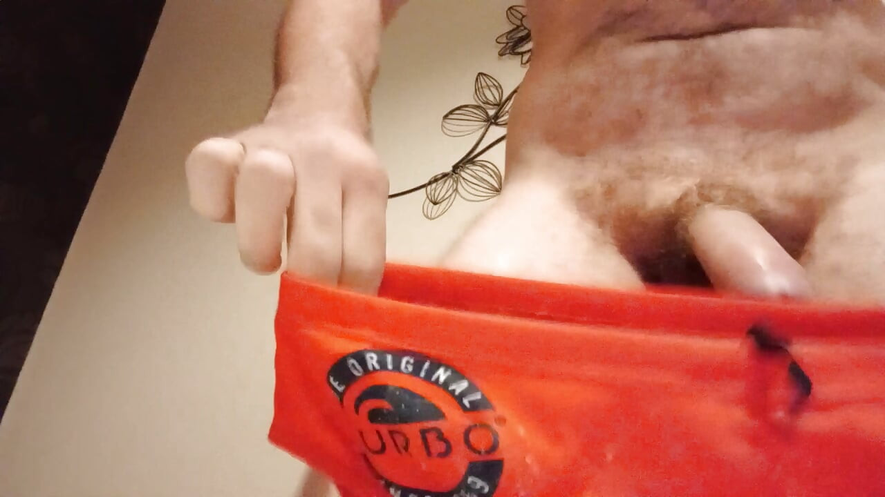 Friends turbo speedo rub and cum
