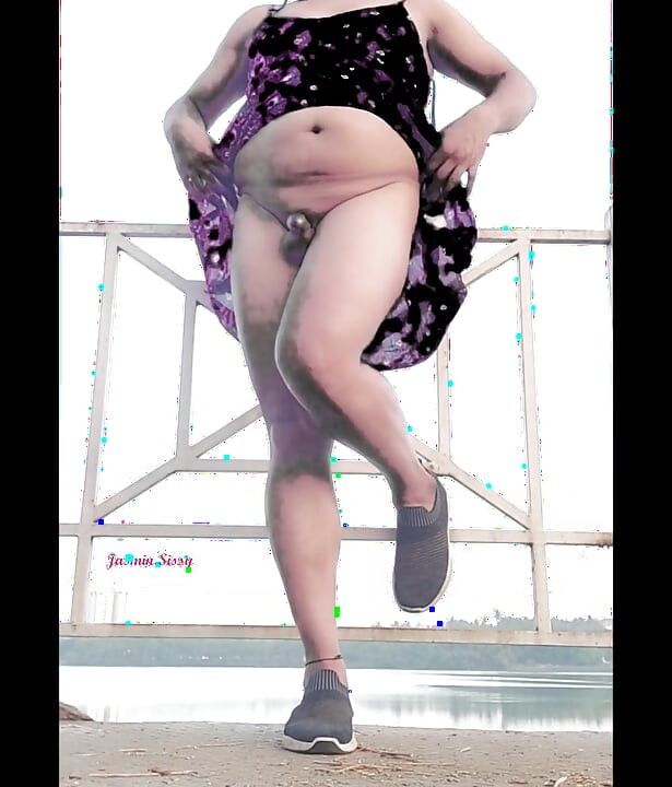 Jasmin Indian CD Trans Flashing Pink Tiny Cock & Huge Ass in Public Lake View Point