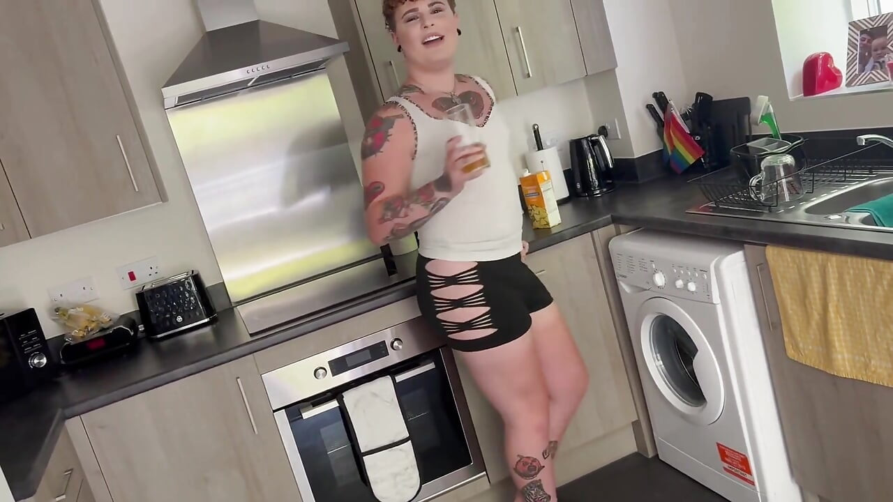 Femboy Is Thirsy for Cum