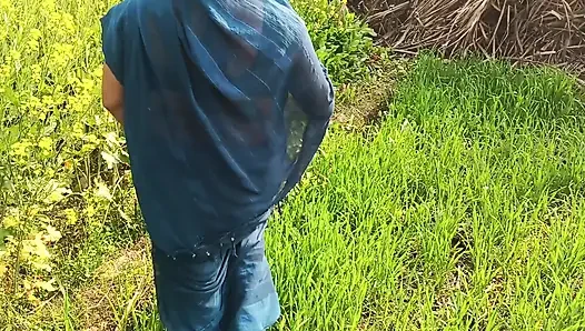 Açık havada anal ve amcık yalama desi yenge Hintli seksi videolar
