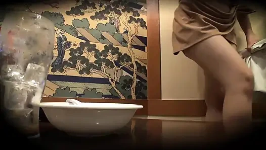 Нравится...? - Эти девушки в настроении, чтобы их трахнули