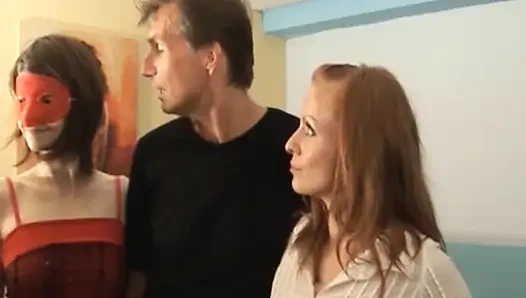 Reife deutsche schätzchen genießen hardcore-gruppensex-action