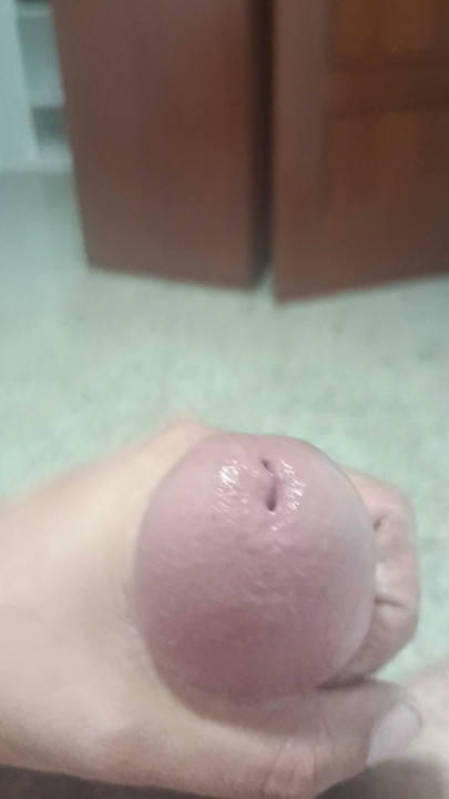 Spanish masturbating