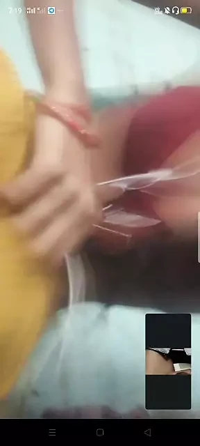 Village Girl fingering pussy orgasm