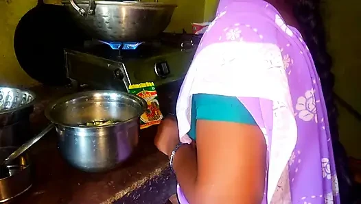 Tamilischer lehrer Küchensex mit hasband handjop