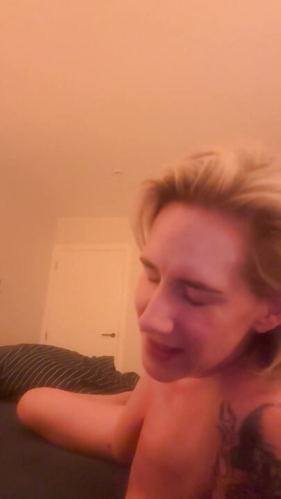 Horny After Dirty Chat with a Complete Stranger, I Made Myself Cum for Him
