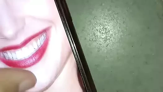 Cum spit boşaltma üzerinde harika kadın gal gadot
