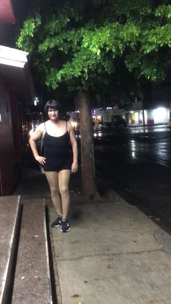 Emmanataly - Transsexual ao ar livre