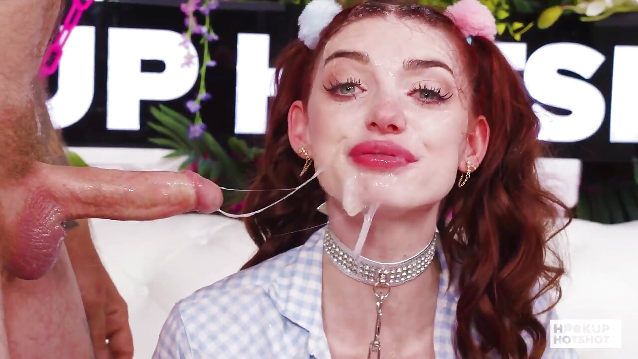 Shrooms Q's Hairy Pussy Takes Dick All the Way Inside Her