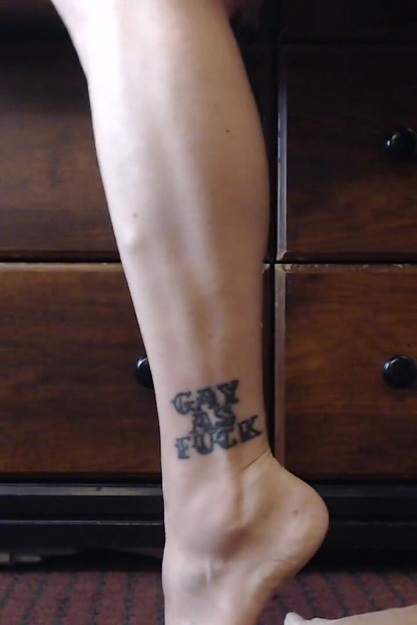 Barefoot Tip Toe Calves