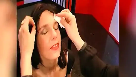 GGG Джон Томпсон - тройничок с двумя девушками и одним мужиком - возбужденные немецкие крошки