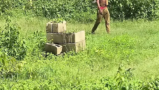 Thug fucked twink in an uncompleted building