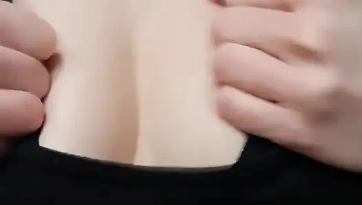 Would you like to cum here?? I'm waiting for you...