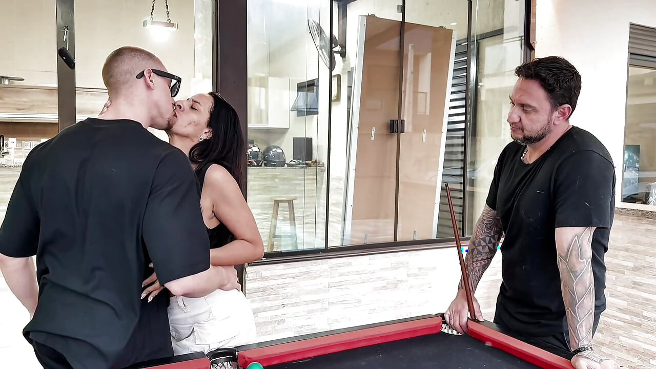 I bet that if he won I would let him eat my wife, he won!