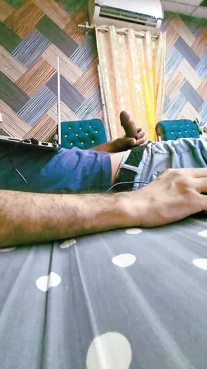 Jerking off Pakistani Boy Masturbate
