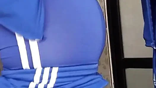 ŞORTUMU INDIR, BURADA YAPMAK ISTIYORUM!!