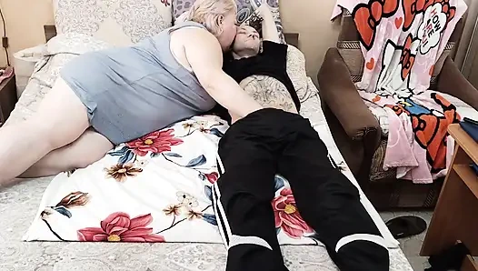 My Wife Gives Me a Deep Blowjob and Eats Cum