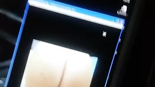 C'ye saygı duruşu.
