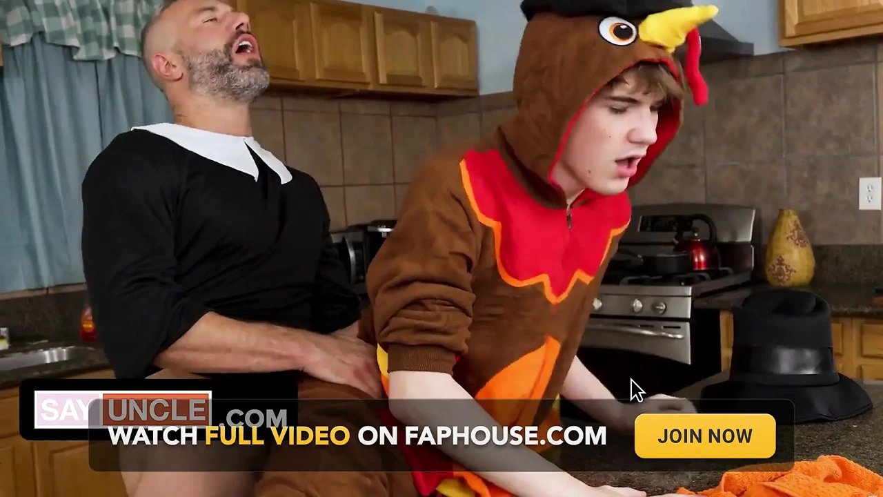 gay-kitchen-sex-compilation-stepdads-getting-naked-with-stepsons-over
