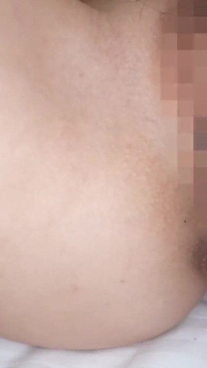 Były idol Gravure, 34 lata, mieszkający w Tokio, pozwala mężczyźnie z ogromnym penisem uprawiać z nią seks, a następnie spuści się w niej. | Klip 3