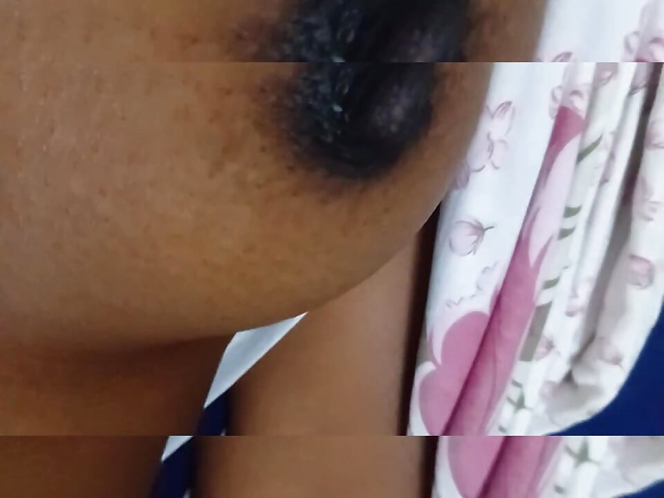 She completely lost control and squirted everything on the bed